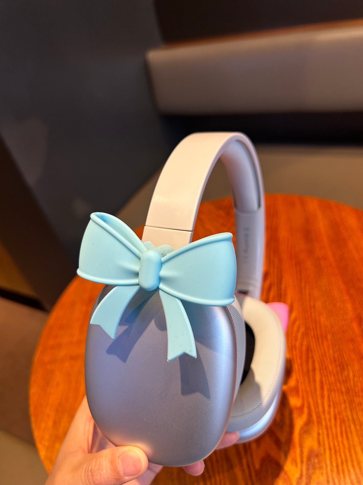 Clip-On Headphone Charms – Cute Aesthetic Upgrade 🎀🎀✨